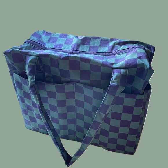 NWT Baggu Small Cloud Carry-on - Navy Green Check - Picture 5 of 10